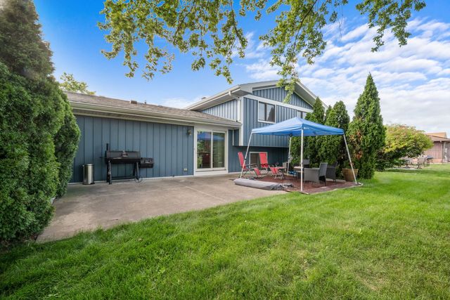 18443 DE JONG Lane, Lansing, IL 60438