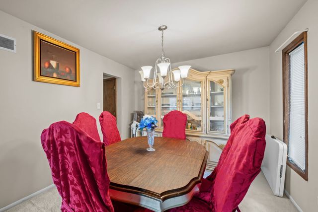 18443 DE JONG Lane, Lansing, IL 60438