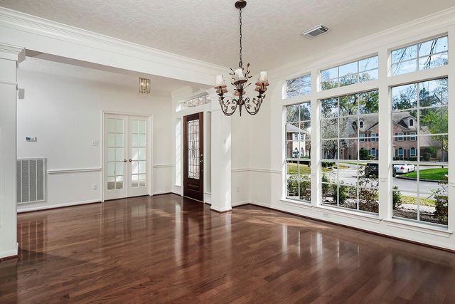 6315 Threeflower Lane, Houston, TX 77345