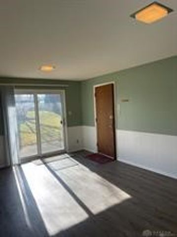 1068 Landsdale Drive, Fairborn, OH 45324