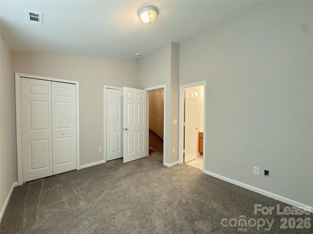 11044 Derryrush Drive, Charlotte, NC 28213