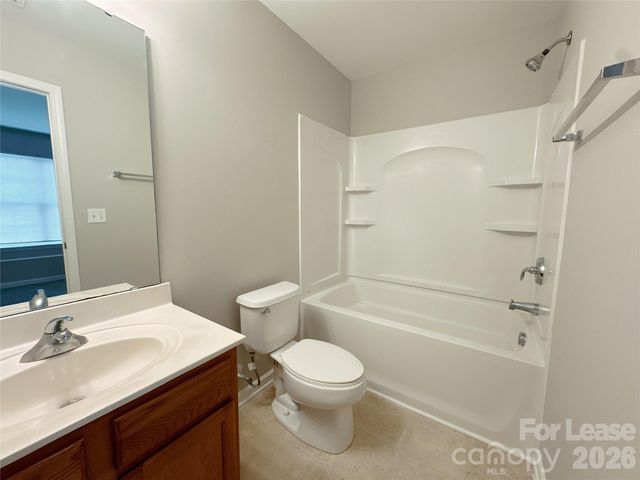 11044 Derryrush Drive, Charlotte, NC 28213