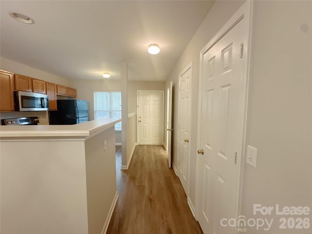 11044 Derryrush Drive, Charlotte, NC 28213