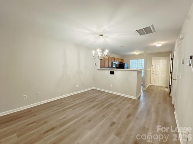 11044 Derryrush Drive, Charlotte, NC 28213