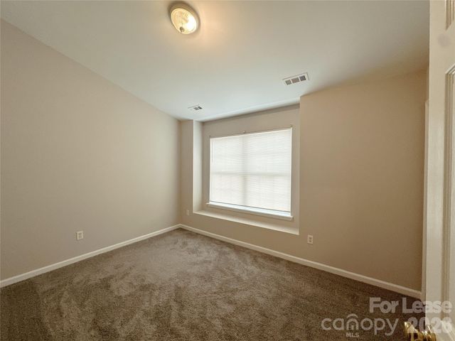 11044 Derryrush Drive, Charlotte, NC 28213