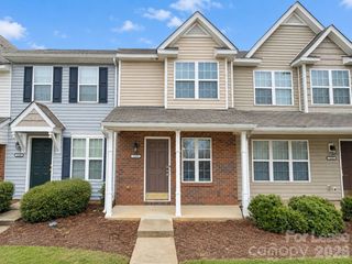 11044 Derryrush Drive, Charlotte, NC 28213
