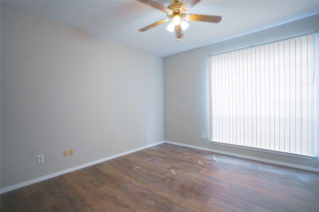 8055 Cambridge Street 17, Houston, TX 77054