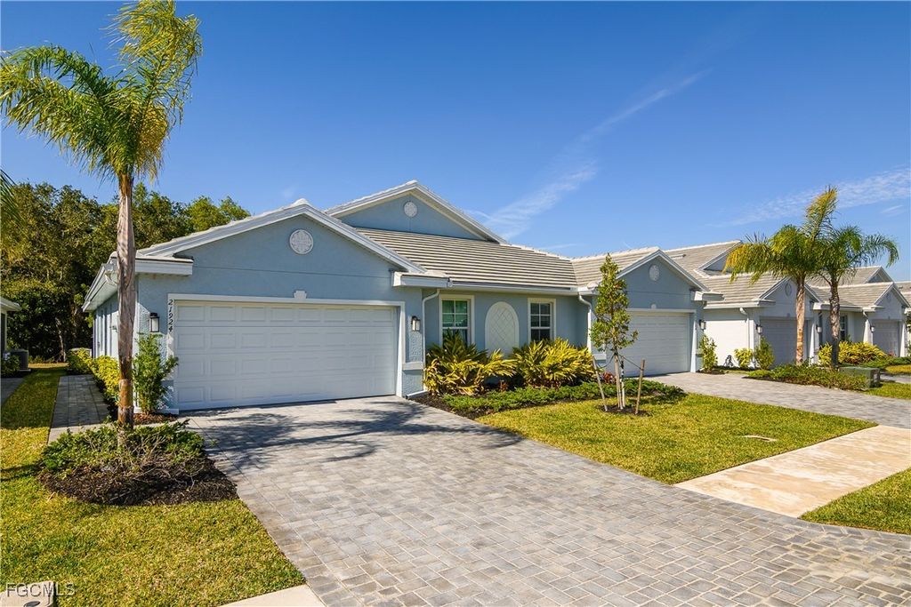 21924 Milan Villas LN, Estero, FL 33928