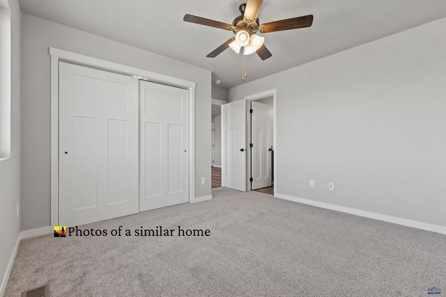 700 N VALLEY DR, Rapid City, SD 57701