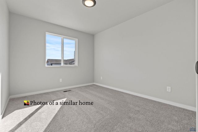 700 N VALLEY DR, Rapid City, SD 57701