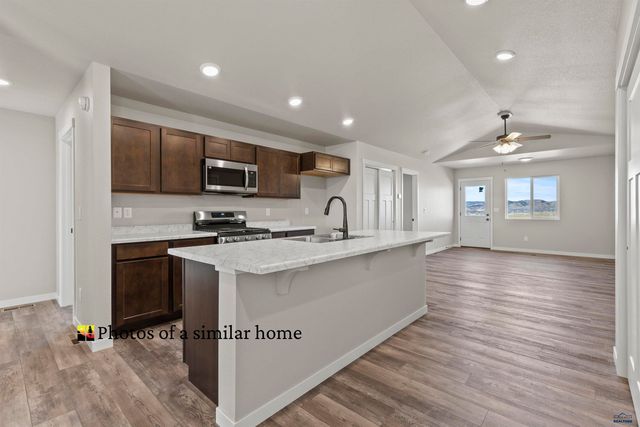 700 N VALLEY DR, Rapid City, SD 57701
