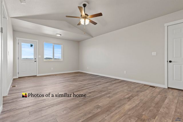 700 N VALLEY DR, Rapid City, SD 57701