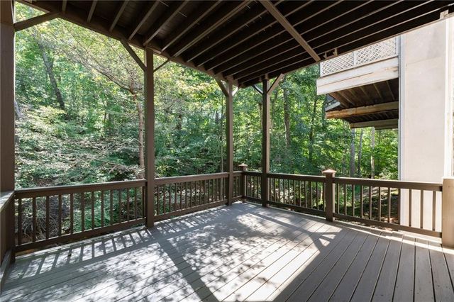 2045 River Falls Drive, Roswell, GA 30076