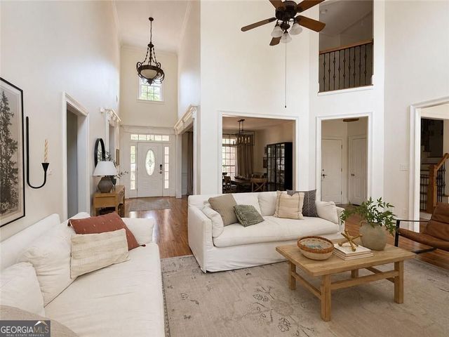105 Chase Lane, Forsyth, GA 31029