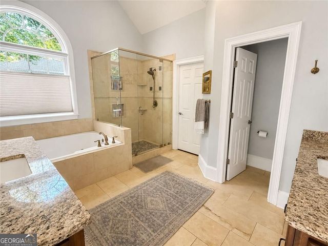105 Chase Lane, Forsyth, GA 31029