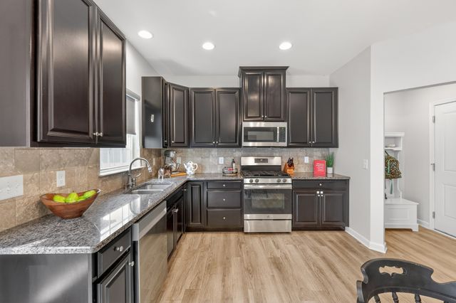 3847 Faithway Dr, Murfreesboro, TN 37128