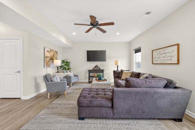 3847 Faithway Dr, Murfreesboro, TN 37128