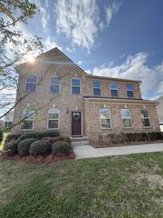 3847 Faithway Dr, Murfreesboro, TN 37128