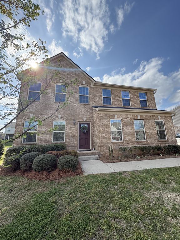 3847 Faithway Dr, Murfreesboro, TN 37128