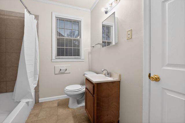 61 E FERNWOOD AVE, Memphis, TN 38109