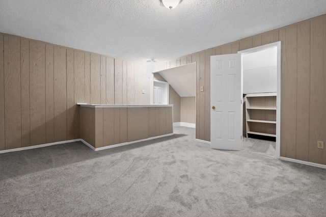 61 E FERNWOOD AVE, Memphis, TN 38109