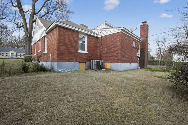 61 E FERNWOOD AVE, Memphis, TN 38109