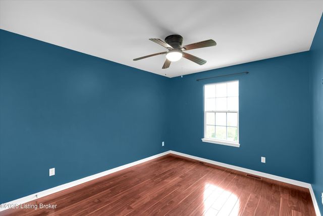 785 Watkins Glen Way, Taylorsville, KY 40071