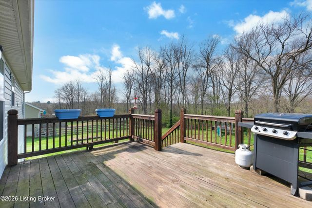 785 Watkins Glen Way, Taylorsville, KY 40071