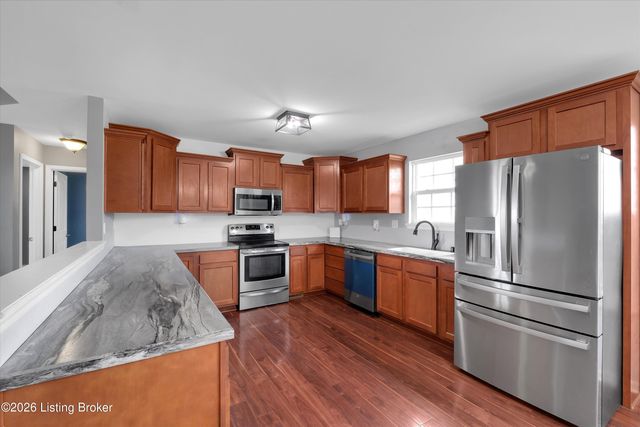 785 Watkins Glen Way, Taylorsville, KY 40071