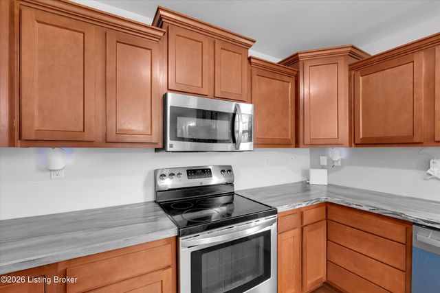 785 Watkins Glen Way, Taylorsville, KY 40071