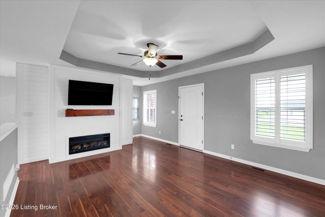 785 Watkins Glen Way, Taylorsville, KY 40071