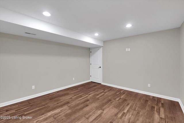 785 Watkins Glen Way, Taylorsville, KY 40071