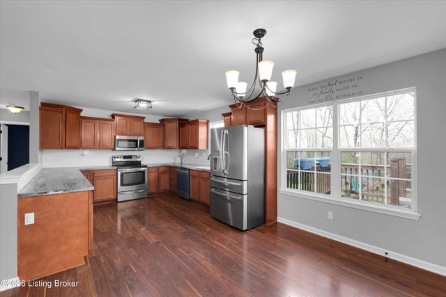 785 Watkins Glen Way, Taylorsville, KY 40071