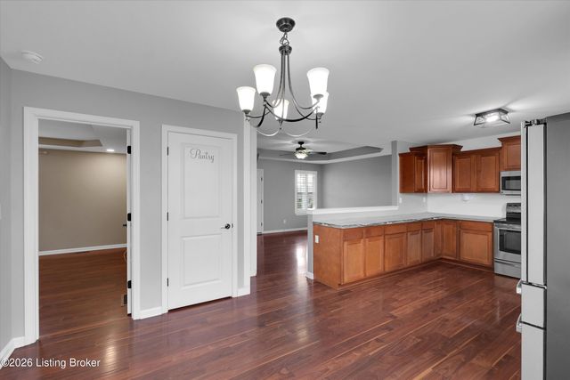 785 Watkins Glen Way, Taylorsville, KY 40071