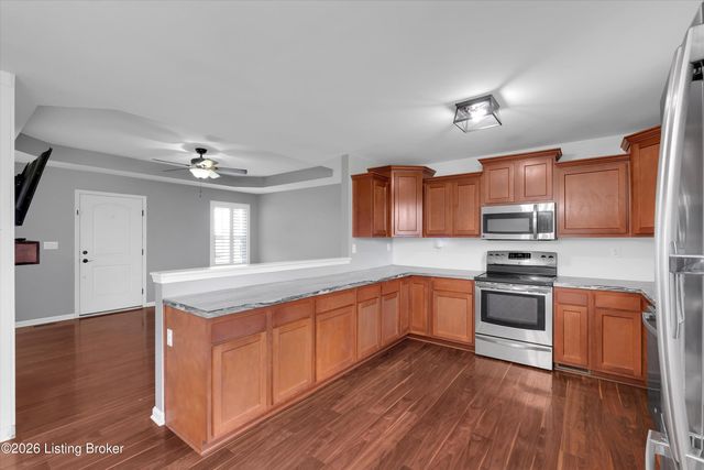 785 Watkins Glen Way, Taylorsville, KY 40071