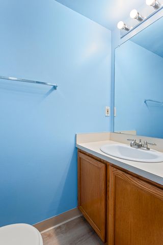 31008 Country Bluff, Farmington Hills, MI 48331