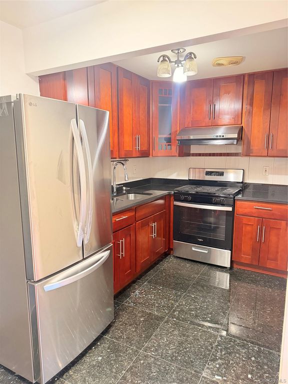 4040 68th Street 2A, Woodside, NY 11377 — photo 2