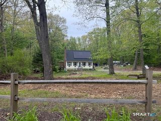84 Oak Leaf Drive, Colchester, CT 06415