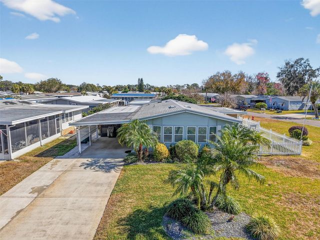 3567 MANATEE ROAD, Tavares, FL 32778