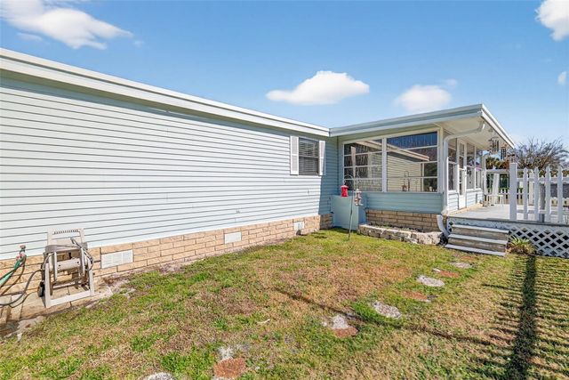 3567 MANATEE ROAD, Tavares, FL 32778