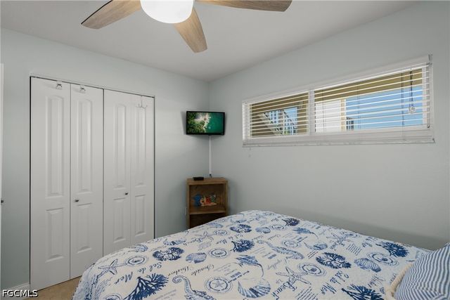 915 Beach RD 215, Sarasota, FL 34242