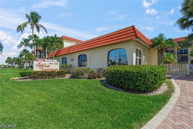 915 Beach RD 215, Sarasota, FL 34242