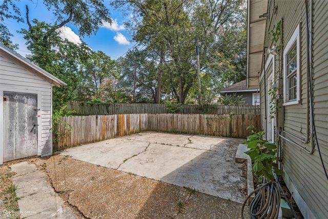 830 Stephenson Street, Shreveport, LA 71104