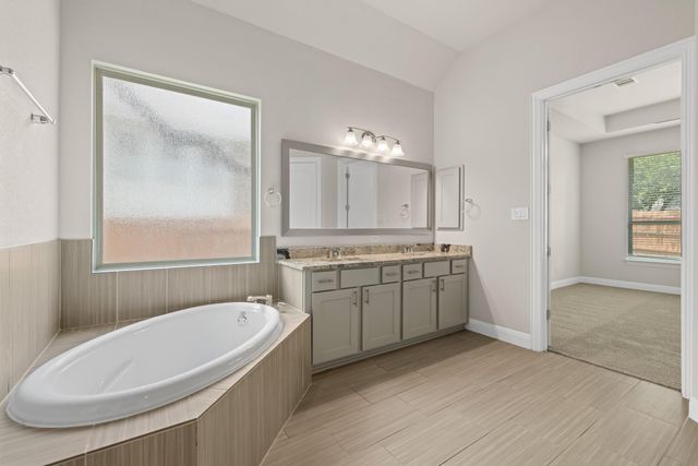 117 Barton Run DR, Georgetown, TX 78628