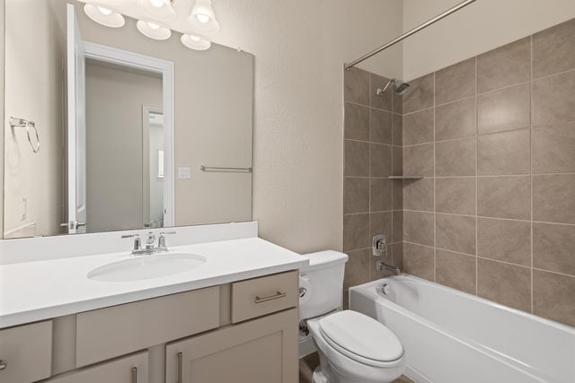 117 Barton Run DR, Georgetown, TX 78628