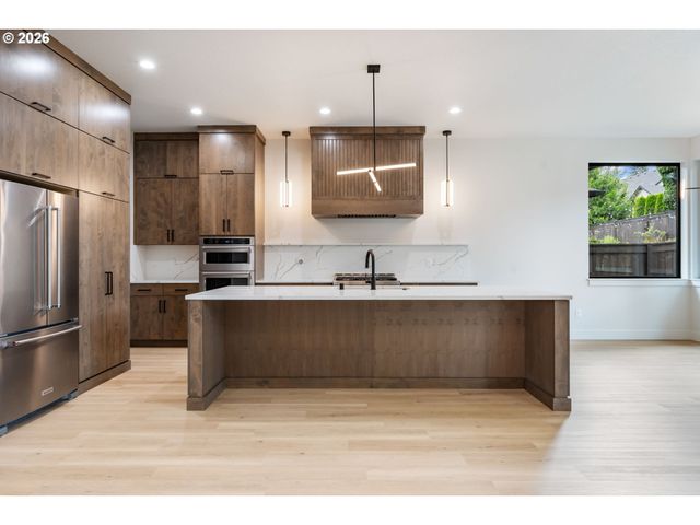 10718 Se 13TH Cir, Vancouver, WA 98664
