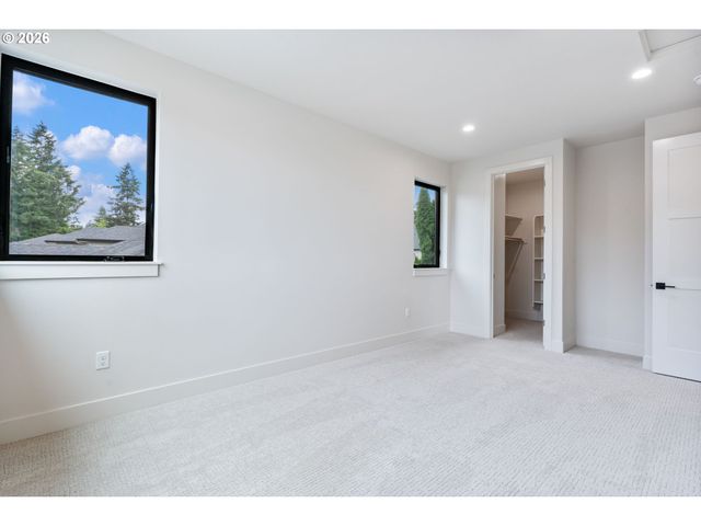 10718 Se 13TH Cir, Vancouver, WA 98664