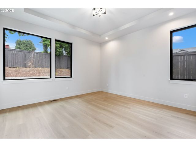 10718 Se 13TH Cir, Vancouver, WA 98664