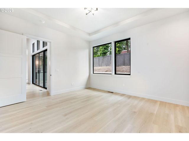 10718 Se 13TH Cir, Vancouver, WA 98664