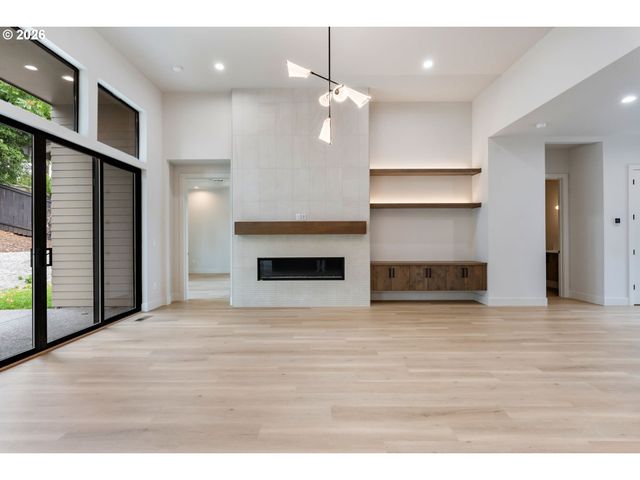 10718 Se 13TH Cir, Vancouver, WA 98664